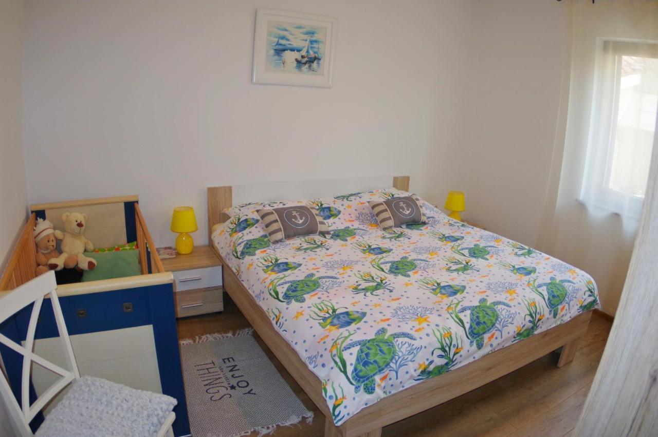 Apartments Tina & Denis Pula Ngoại thất bức ảnh