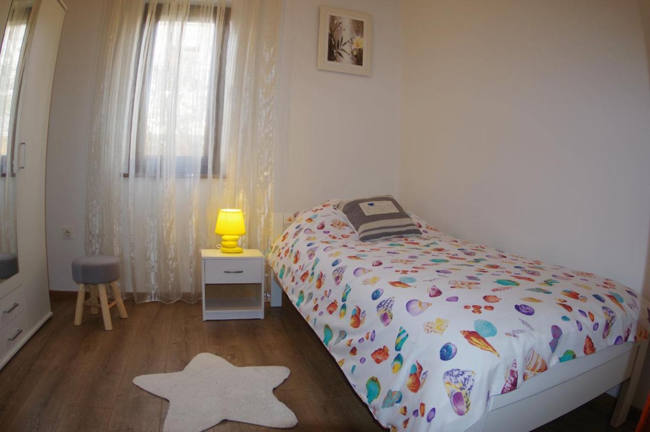 Apartments Tina & Denis Pula Ngoại thất bức ảnh